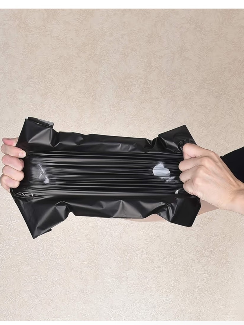 Black Protective Poly Mailer Envelopes - Pack of 15 - Picture 5 of 6